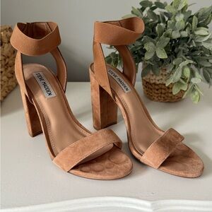 Steve Madden Camel Heels